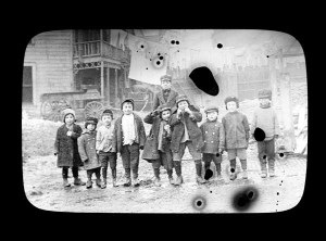 tenements_children